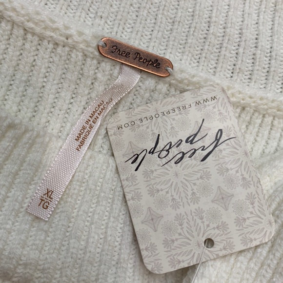 Brand new free people size XL no offer last one - Picture 10 of 11